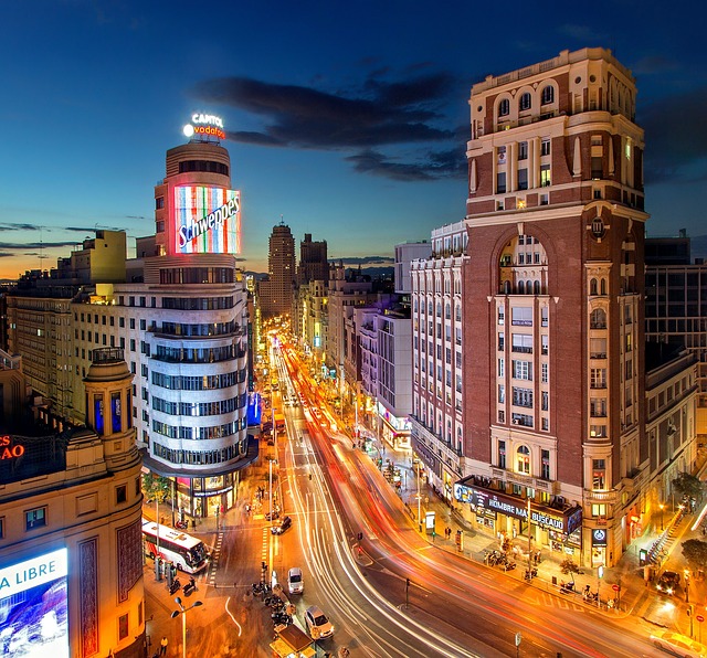 Cómo circular por las zonas de bajas emisiones de Madrid